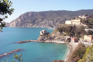 Xtrallusion offers characteristic Bed and Breakfast, B&B, Guest House, Hotel, Albergo and Country Lodge accommodation in Italy. Plus independent self-guided Walking, Adventure, Activity, Skiing and Paragliding Holiday itineraries on the Italian Rivieras, in the Italian Lakes, in the Italian Alps and in some of the most beautiful corners of Italy.